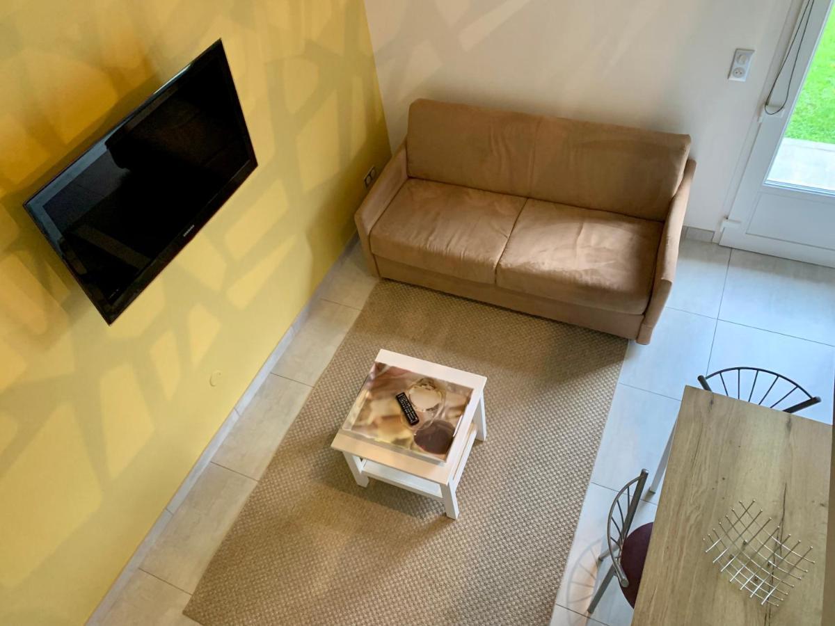 Studio A La Campagne & Jacuzzi Montcornet  Εξωτερικό φωτογραφία